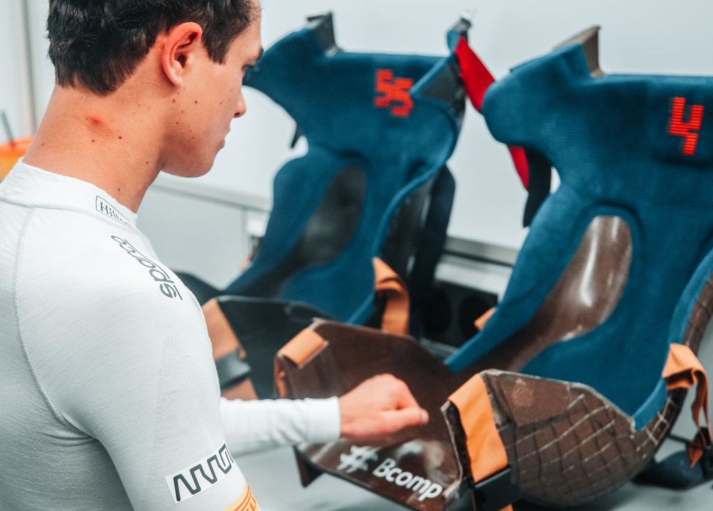 Lando Norris McLaren Bcomp seat Lando Norris McLaren Bcomp seat