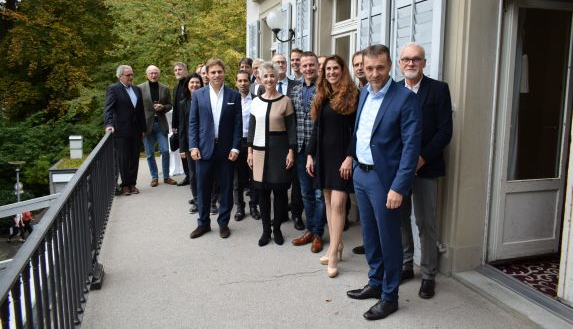Gruppenfoto Roundtable Gruppenfoto Roundtable