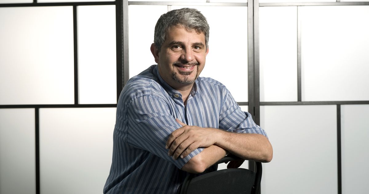 Amin Shokrollahi, Founder and CEO of Kandou Amin Shokrollahi, Founder and CEO of Kandou