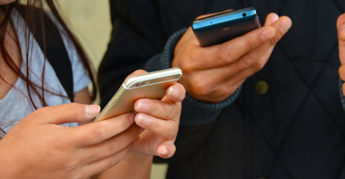 Mobile phone Mobile phone