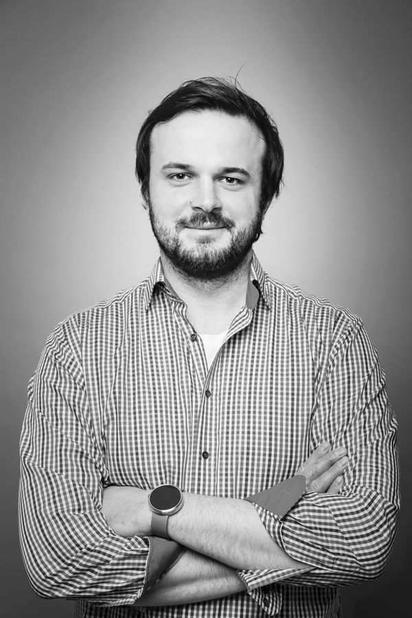 Lukas Strniste Lukas Strniste