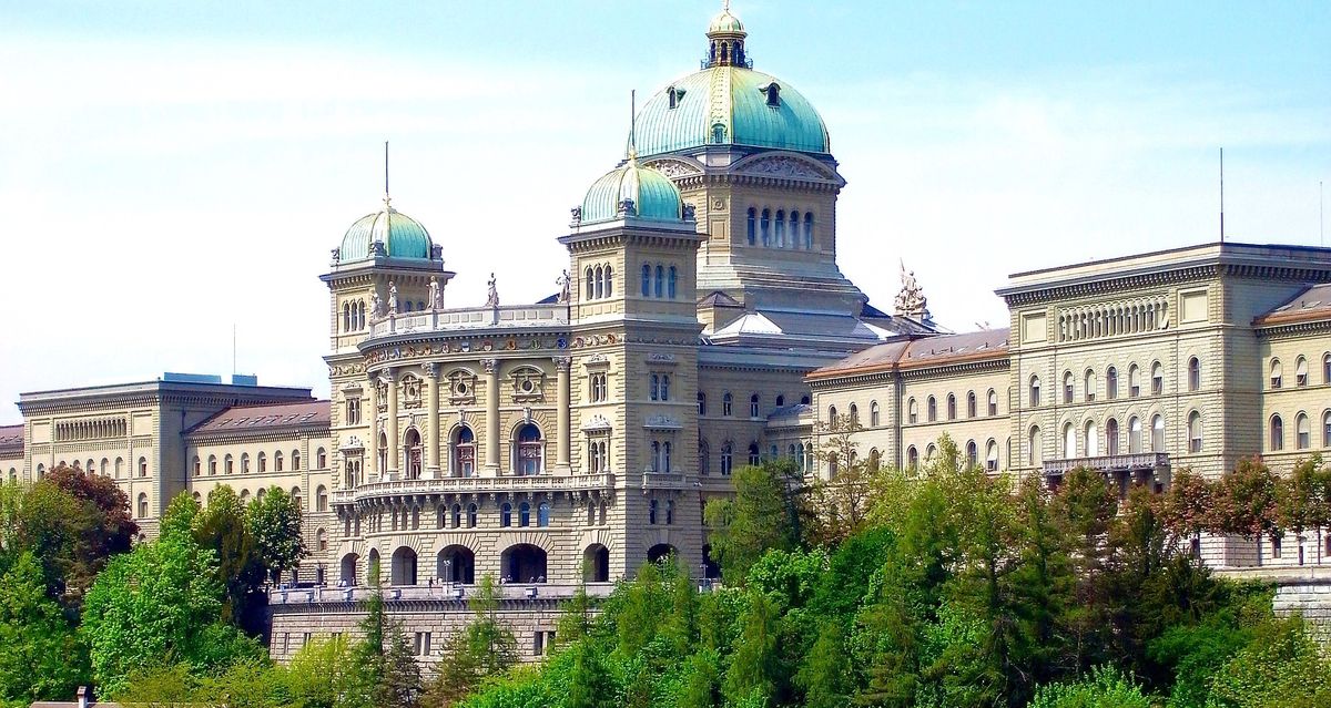 Symbolic picture Bern Bundeshaus Symbolic picture Bern Bundeshaus