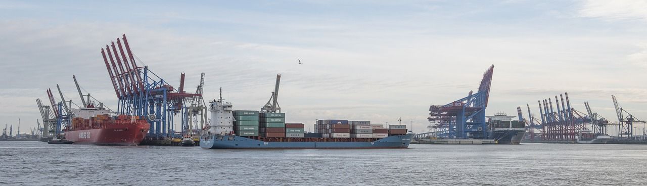 Symbolbild Hafen Symbolbild Hafen
